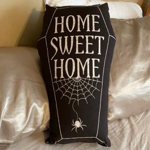 Halloween Coffin pillow .🎃⚰️🔮
